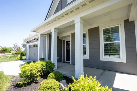 19613 Sumrall Place Westfield IN 46074