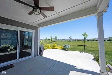 19613 Sumrall Place Westfield IN 46074