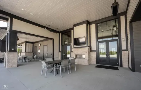 19613 Sumrall Place Westfield IN 46074
