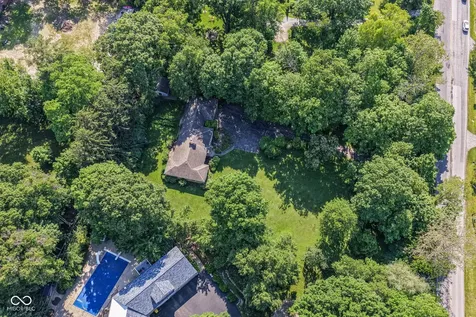 4627 E 65th Street Indianapolis IN 46220
