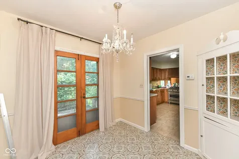 4627 E 65th Street Indianapolis IN 46220