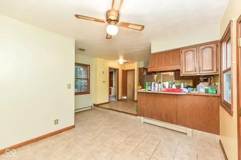 4627 E 65th Street Indianapolis IN 46220
