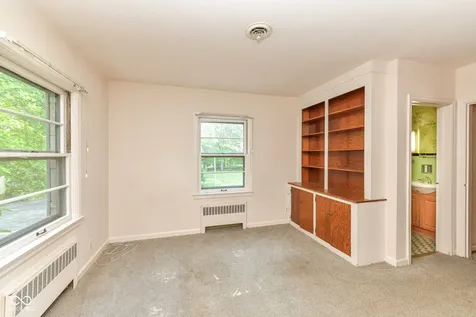 4627 E 65th Street Indianapolis IN 46220