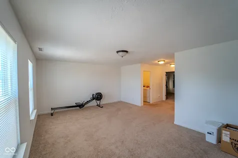 1118 Brockton Court Greenfield IN 46140