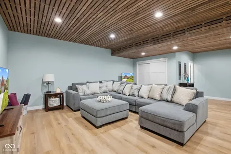 11590 Platt Street Noblesville IN 46060