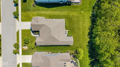11590 Platt Street Noblesville IN 46060