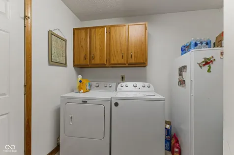 8439 Chapel Pines Drive Indianapolis IN 46234