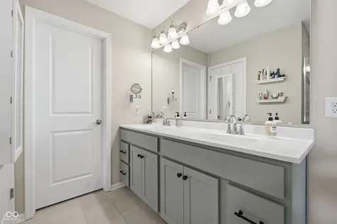 3847 Railhead Avenue Westfield IN 46074