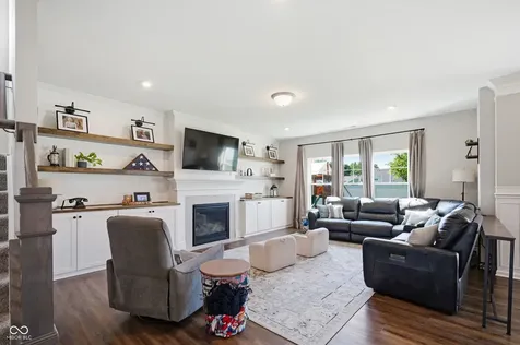 3847 Railhead Avenue Westfield IN 46074