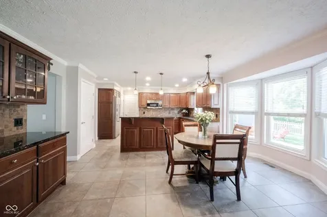8677 Buffett Parkway Fishers IN 46038