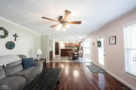 8677 Buffett Parkway Fishers IN 46038