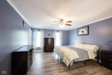 8677 Buffett Parkway Fishers IN 46038