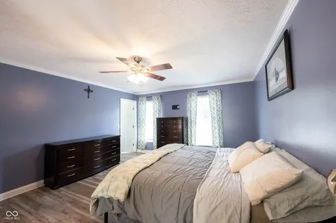 8677 Buffett Parkway Fishers IN 46038