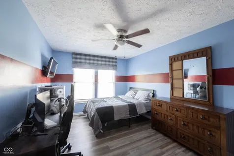 8677 Buffett Parkway Fishers IN 46038