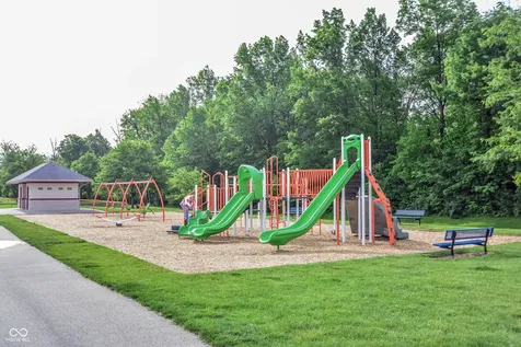 8677 Buffett Parkway Fishers IN 46038