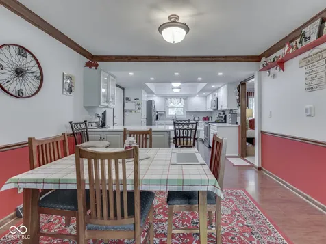 6903 White Pines Court Indianapolis IN 46217