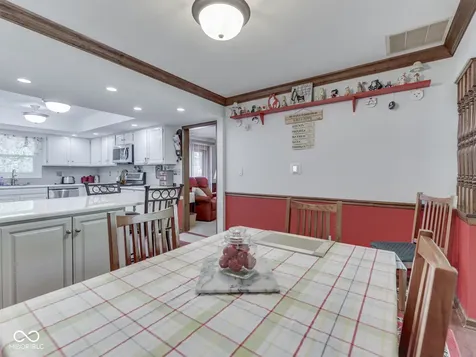 6903 White Pines Court Indianapolis IN 46217