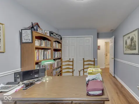 6903 White Pines Court Indianapolis IN 46217