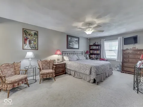 6903 White Pines Court Indianapolis IN 46217