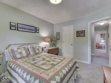 6903 White Pines Court Indianapolis IN 46217