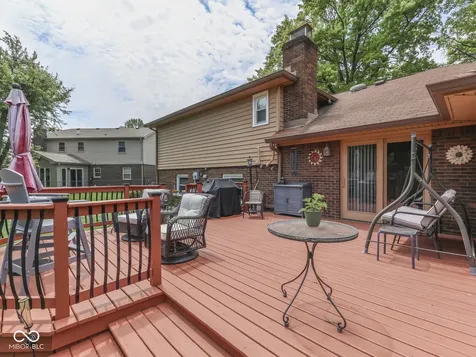 6903 White Pines Court Indianapolis IN 46217