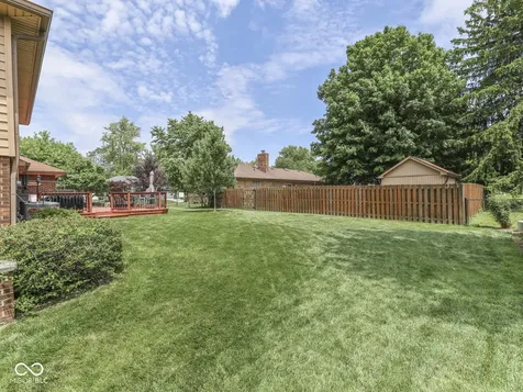 6903 White Pines Court Indianapolis IN 46217