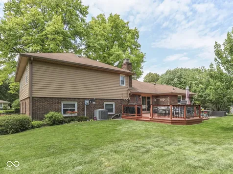 6903 White Pines Court Indianapolis IN 46217