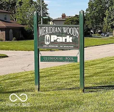 6903 White Pines Court Indianapolis IN 46217