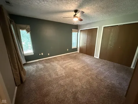 218 Sugarwood Lane Avon IN 46123