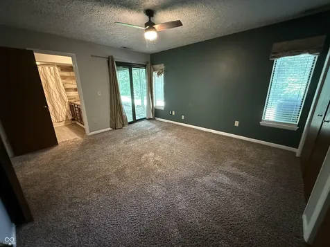 218 Sugarwood Lane Avon IN 46123