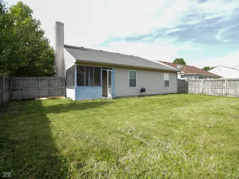 1375 Summer Meadow Indianapolis IN 46217