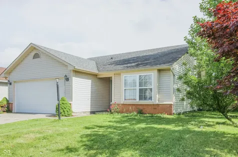 1375 Summer Meadow Indianapolis IN 46217