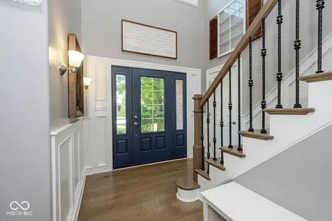 12247 Old Stone Drive Indianapolis IN 46236