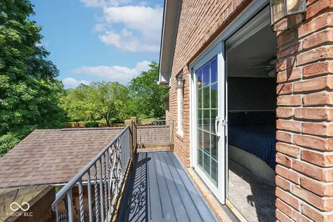 12247 Old Stone Drive Indianapolis IN 46236