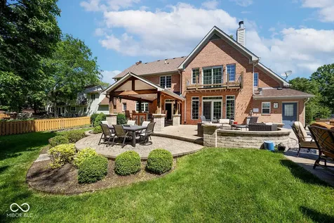 12247 Old Stone Drive Indianapolis IN 46236