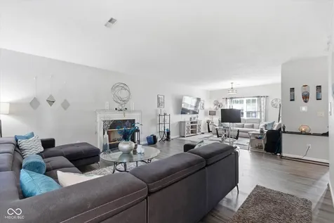 9154 Venona Way Indianapolis IN 46234