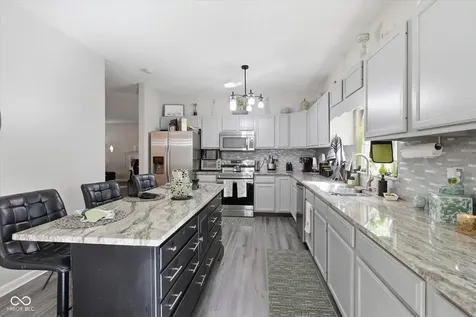 9154 Venona Way Indianapolis IN 46234