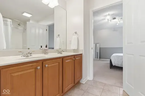 3868 Castle Rock Drive Zionsville IN 46077