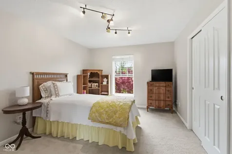 3868 Castle Rock Drive Zionsville IN 46077