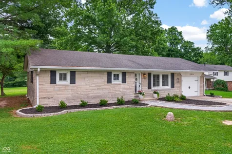 2513 N Centerline Road Franklin IN 46131