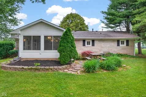 2513 N Centerline Road Franklin IN 46131