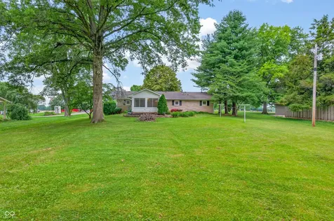 2513 N Centerline Road Franklin IN 46131