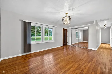 2513 N Centerline Road Franklin IN 46131
