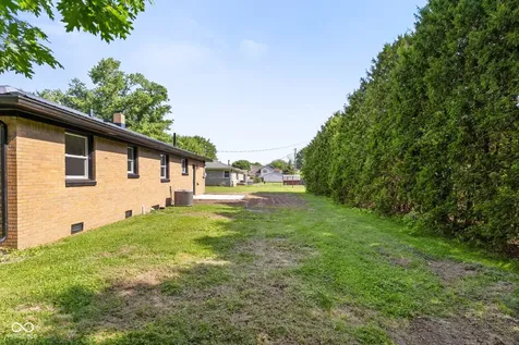 121 Buisdale Drive Indianapolis IN 46214