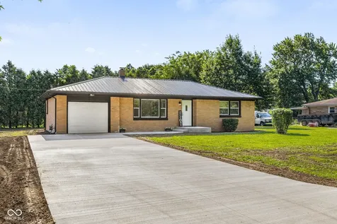121 Buisdale Drive Indianapolis IN 46214