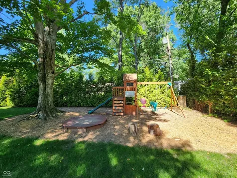 6360 Hoover Indianapolis IN 46260
