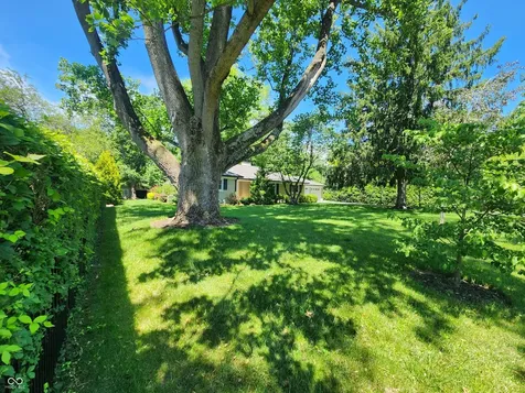 6360 Hoover Indianapolis IN 46260