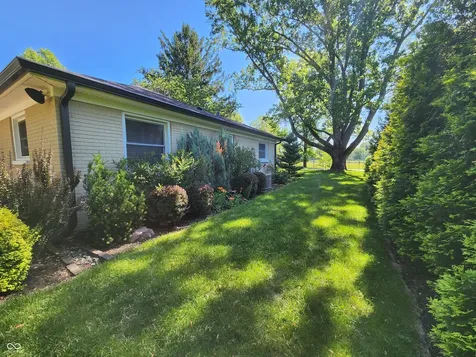 6360 Hoover Indianapolis IN 46260