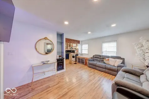 7031 Caroline Avenue Indianapolis IN 46220