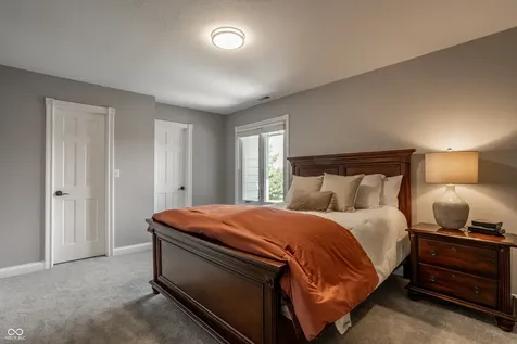 1138 Helford Lane Carmel IN 46032